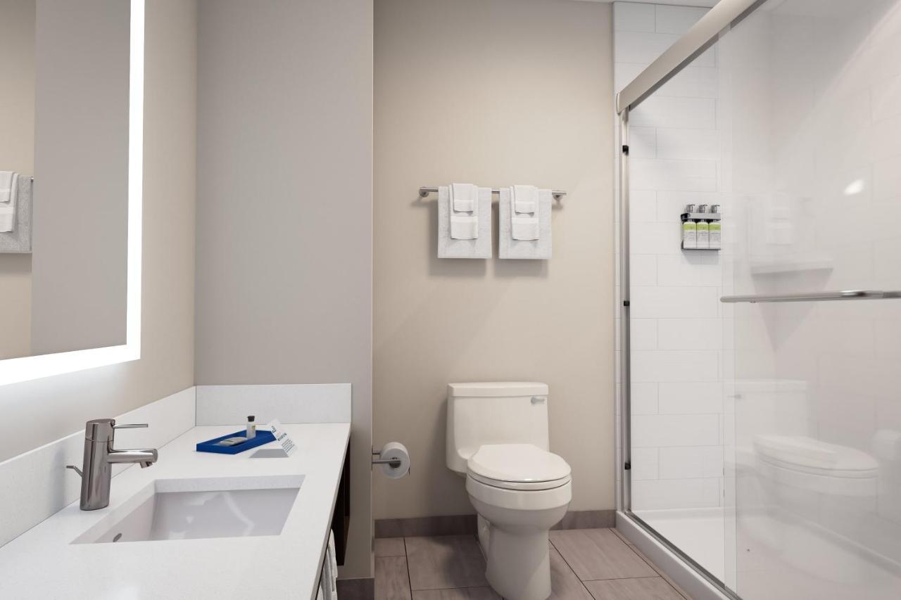 Holiday Inn Express & Suites - Cut Off Galliano By Ihg Ngoại thất bức ảnh