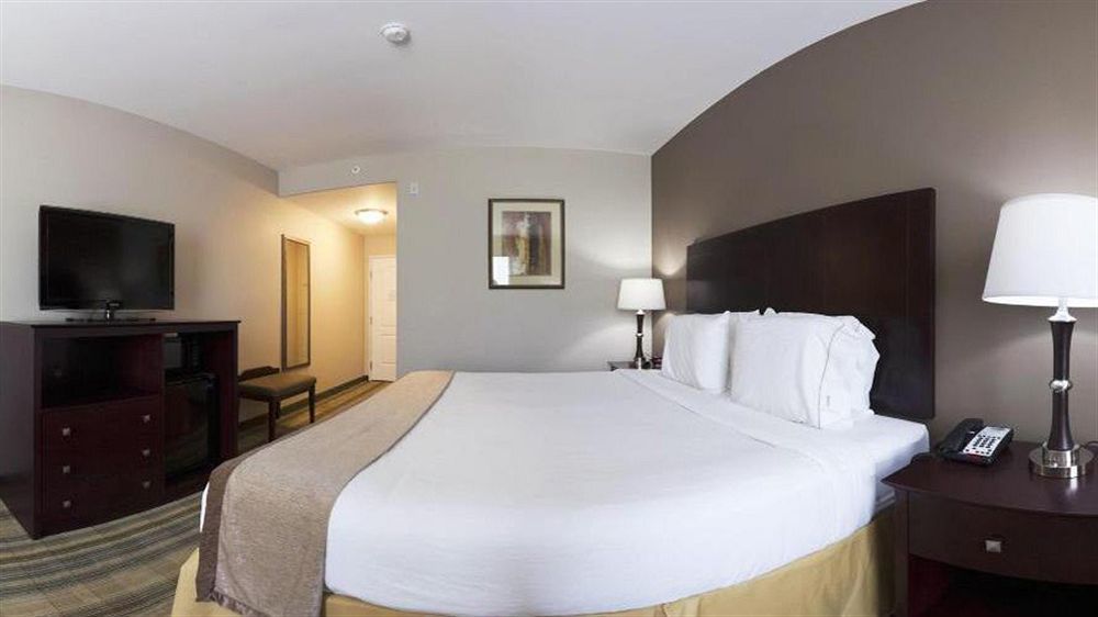 Holiday Inn Express & Suites - Cut Off Galliano By Ihg Ngoại thất bức ảnh